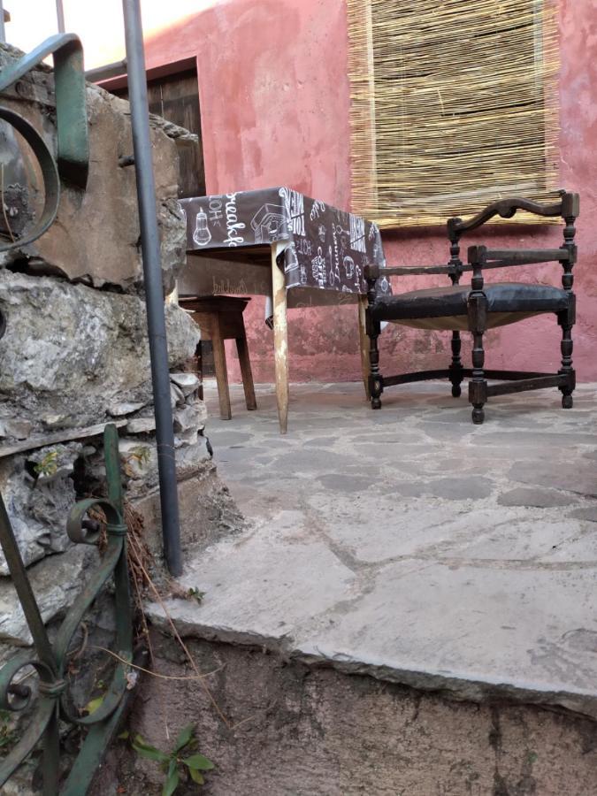 Ne Medieval Village B&B מראה חיצוני תמונה